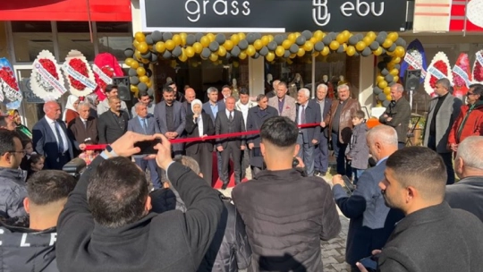GRASS Ebu Bayan Giyim Mağazası Açıldı
