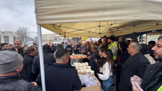 Ülkü ocakları malatya'da 6 şubat şehitlerini dualarla andı