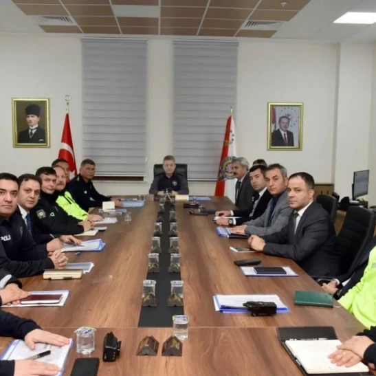 Adıyaman'da aylık emniyet değerlendirme toplantısı yapıldı