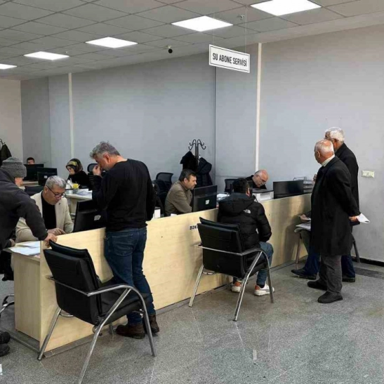 Depremde evi hasar alanlara emlak vergisi kolaylığı