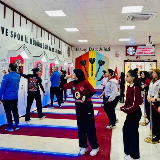 Elazığ'da dart müsabakaları sona erdi