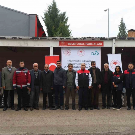 Elazığ'da üreticilere süt soğutma tankı dağıtıldı