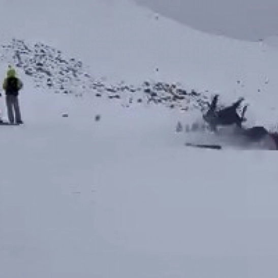 Kayak merkezinde kaza: 6 yaralı