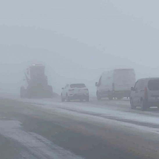 Van'da 40 yerleşim yerinin yolu kapalı