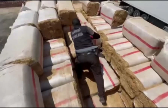 73 İlde Uyuşturucu Operasyonu: 1695 Şüpheli Yakalandı