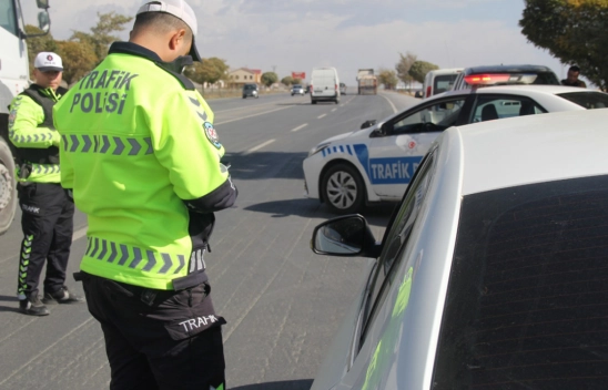 Asayiş uygulamasında 8 kişi gözaltına alındı