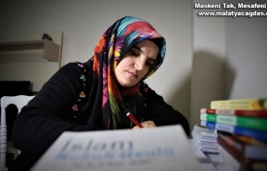 Azmi ve kocasının desteğiyle üniversiteli oldu