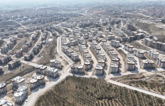 Bakan Kurum: ''Asrın İnşasında 300 Bin Yuva Tamam''