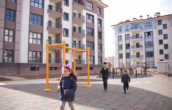 Bakan Kurum: 'Size söz olsun, o umutları hiç söndürmeyeceğiz'