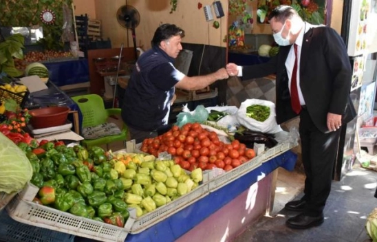 Başkan Beyoğlu Nükhet Coşkun caddesi esnafını ziyaret etti
