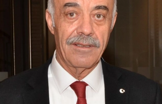 Başkan Yücelik: 'Kurda istikrar iş dünyasına güven verir'