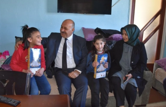 Başkan Zelyurt Engellileri Ziyaret Etti