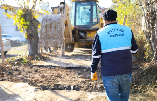 Battalgazi'de Yol Yapım Çalışmalarına Tam Gaz Devam