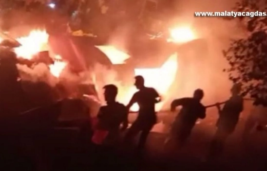 Bingöl'de ahır yangını