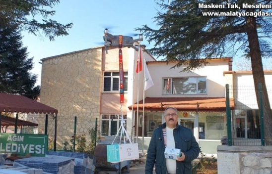 Bu ilçede maskeler drone ile dağıtılıyor