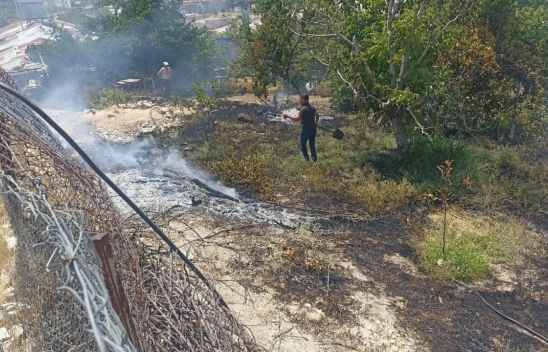Darende'de Bahçe Yangını Paniğe Neden Oldu