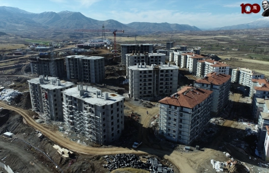 Doğanşehir'de deprem konutlarından 350'si teslimata hazırlanıyor