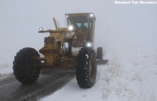 Elazığ'da  köy yolları ulaşıma açıldı