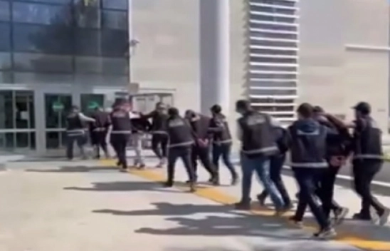 Elazığ'da asayiş operasyonlarında yakalanan 3 şüpheli tutuklandı