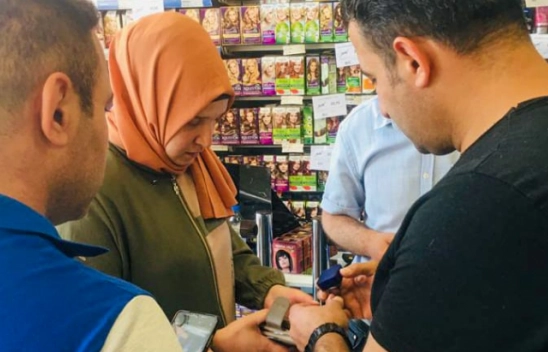 Esenlik Süper Market görevlisinden örnek davranış