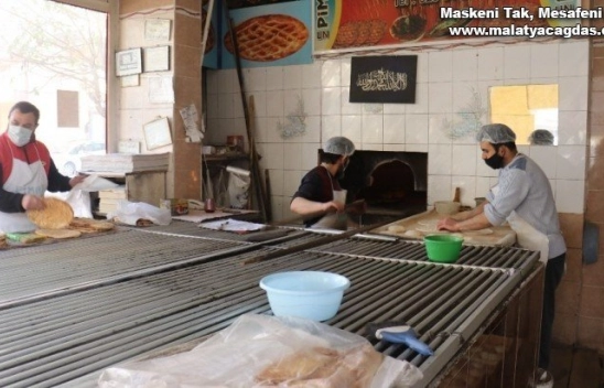 Fırınlardan evlere ekmek servisi