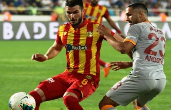 Florin Andone ilk kez forma giydi