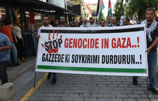 'Gazze İçin Küresel Öfke Günü' yürüyüşü düzenlendi