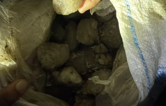 Gökten düşen buz kültesi bomba gibi patladı