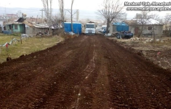 Gölbaşı'nda mahallelere yeni yollar açılıyor