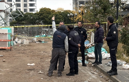 İnşaat iskelesinin çökmesi sonucu 2 işçi öldü