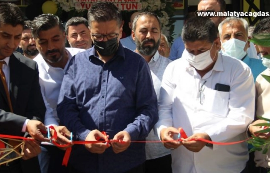 İş yerinin açılışını Başkan Albayrak yaptı