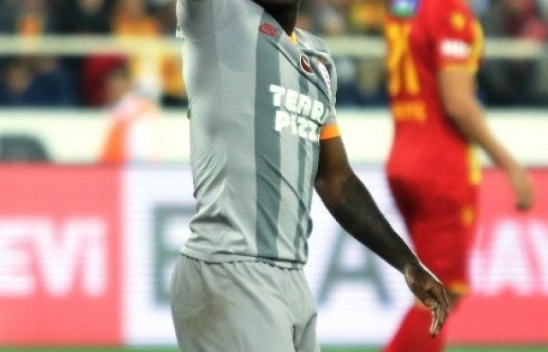 Jean Michael Seri ilk golünü attı