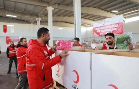 Kızılay'dan 1.2 Milyon Depremzedeye Kış Yardımı
