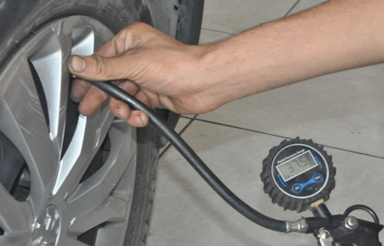 Lastik basıncı deyip geçmeyin, kazaya neden olabilir!