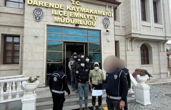 Malatya'da 13 düzensiz göçmen yakalandı