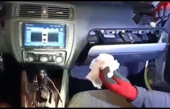 Malatya'da araçtaki uyuşturucu düzeneğini polis ortaya çıkardı