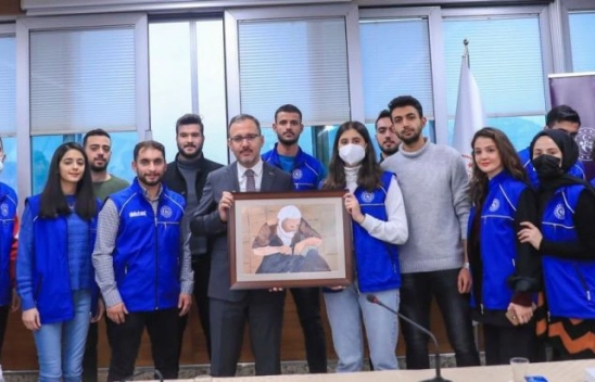 Gençler Bakan Kasapoğlu ile görüştü