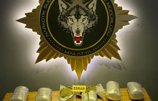 Polis uyuşturucu tacirlerine göz açtırmıyor