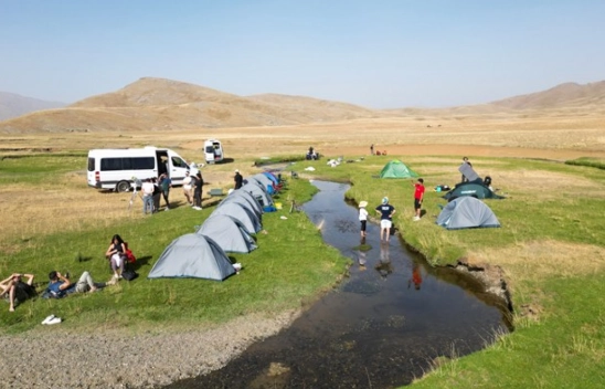 Serin Yayla Kaçamağı: Alandeşt'te Kamp Keyfi