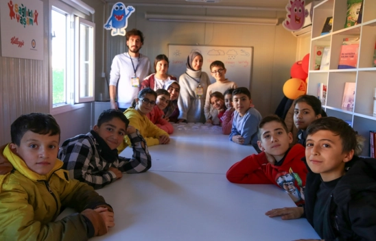 Teknopark Konteyner Kent'teki çocuklara gönüllülerden eğitim desteği