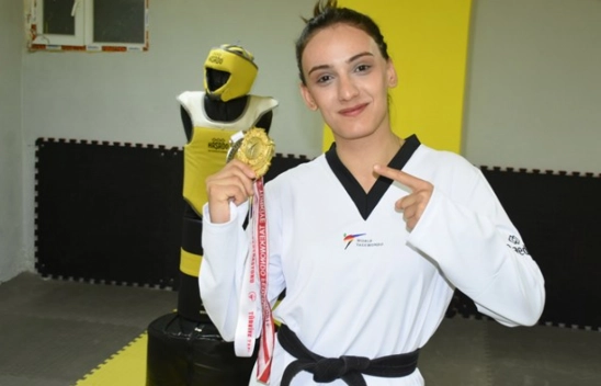 Tokyo'da hedefi altın madalya