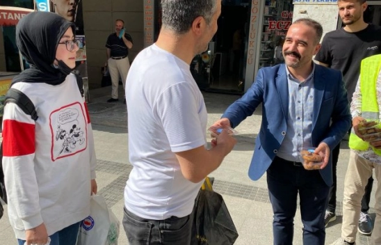 Ülkü Ocakları Kandil simidi dağıtıldı