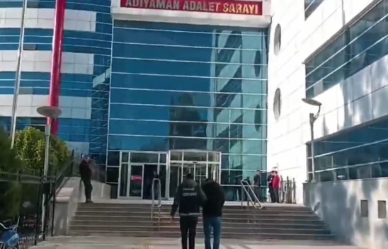 Yakıt deposuna gizlenmiş uyuşturucu ele geçirildi