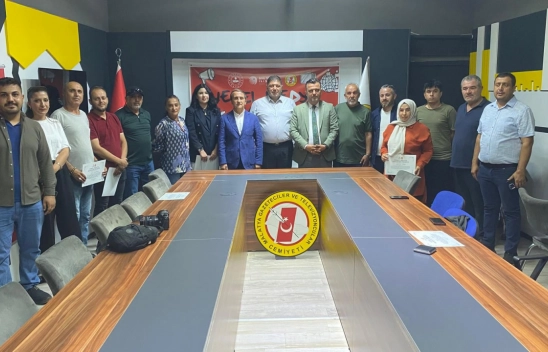 Yerel Medya Akademisi Mezunlarını Verdi: Genç Gazeteciler Sertifikalarını Aldı