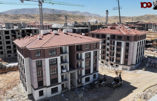 Yeşilyurt'ta 2 bin konutun kaba inşaatı tamamlandı