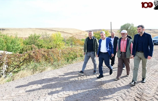 Başkan Çınar, Yeşilyurt'un Dört Bir Tarafında Deprem Yaralarını Sarıyoruz