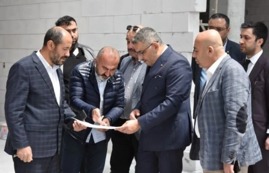 Başkan Sadıkoğlu Bölgemizdeki ilk Model Fabrikayı kuruyoruz