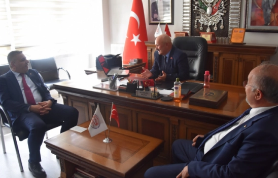 Başkan Sadıkoğlu Emlakçılara güvenin