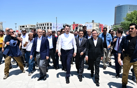 Başkan Taşkın'ın Girişimiyle Kapalı Çarşı'da Sorunlar Çözülüyor