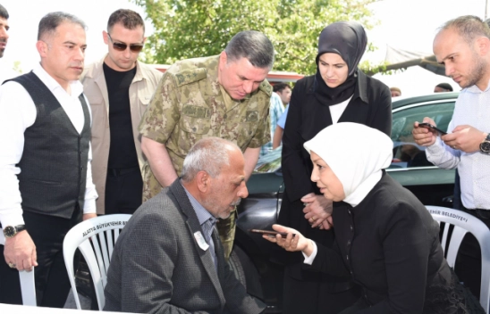 Cumhurbaşkanı Erdoğan, Malatyalı şehidin babası ile görüştü